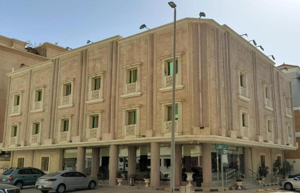אל חובר Plaza Home מראה חיצוני תמונה