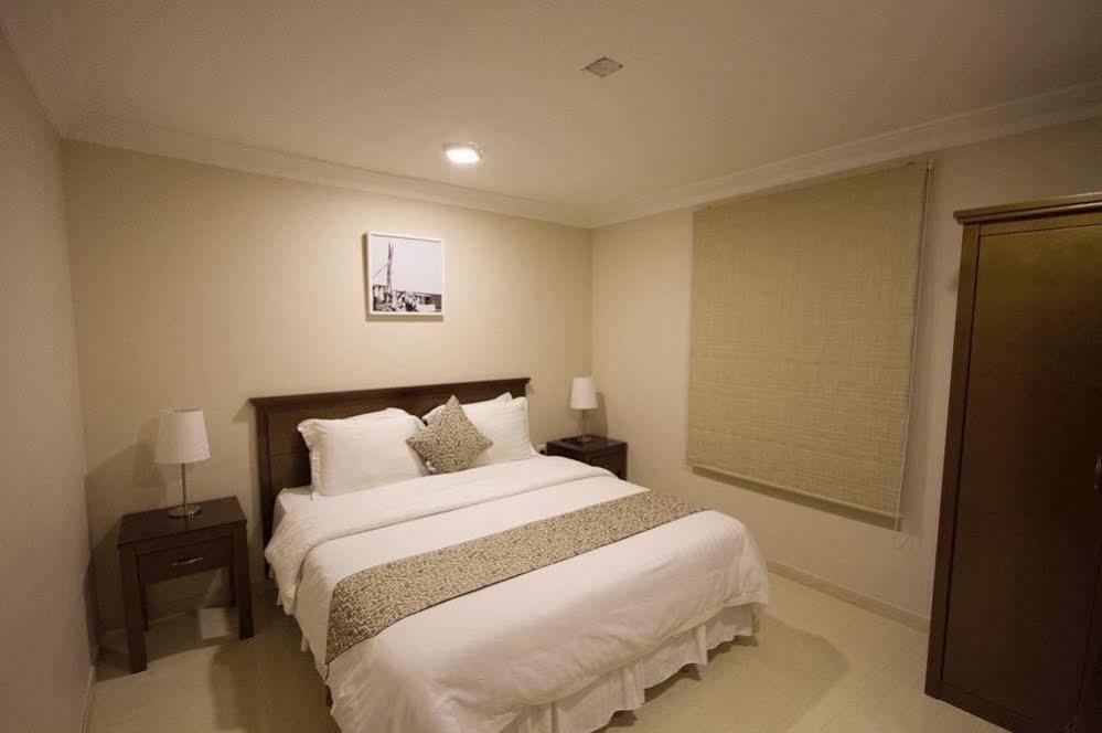 אל חובר Plaza Home מראה חיצוני תמונה
